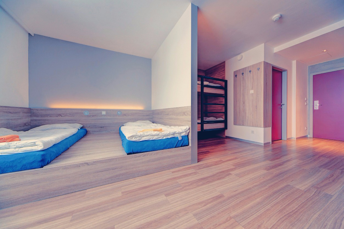 Moderne Zimmer im Jugendhotel in Zell am See